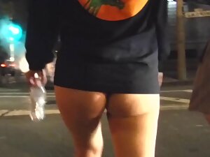 Flawless ass of a party girl in the middle of night