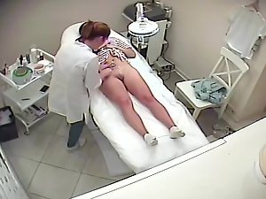 Brazilian Pussy Hidden Cam - Pussy and anus wax job seen through hidden cam - Voyeurs HD